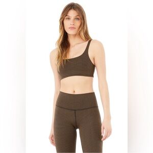 SET - Alo micro houndstooth bra and leggings